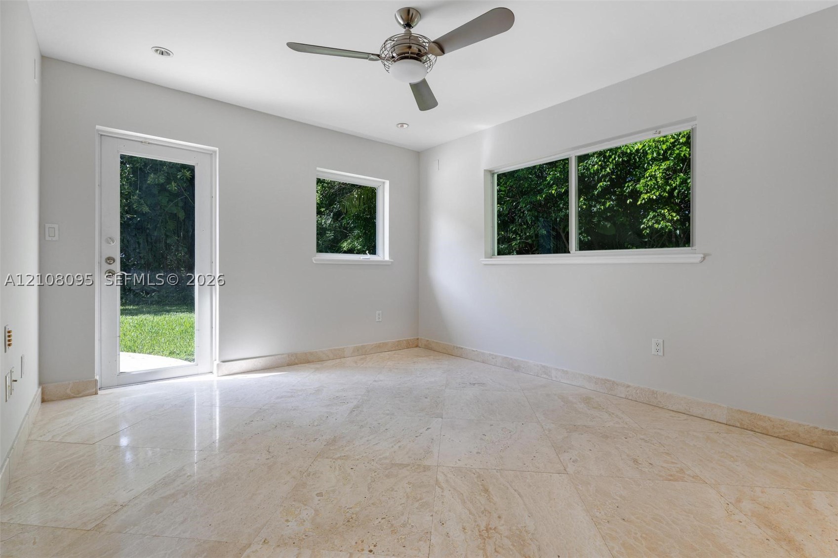 7440 SW 126th St, Pinecrest FL 33156