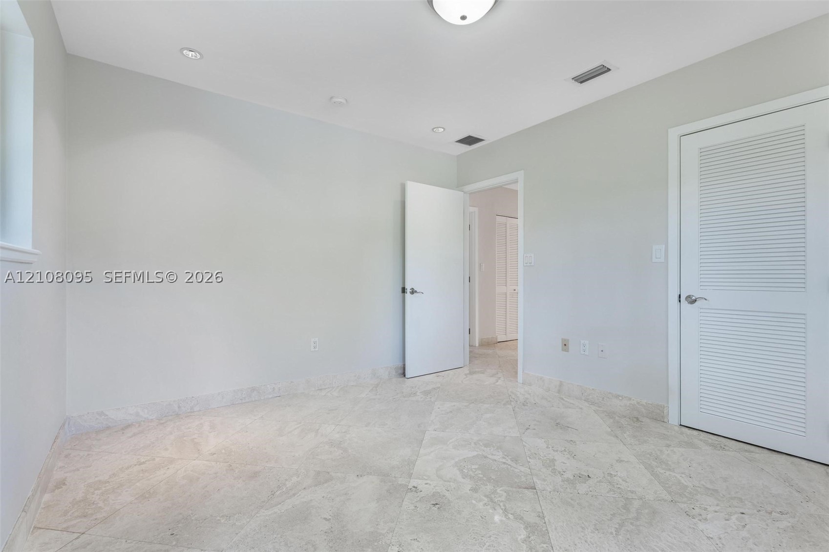 7440 SW 126th St, Pinecrest FL 33156
