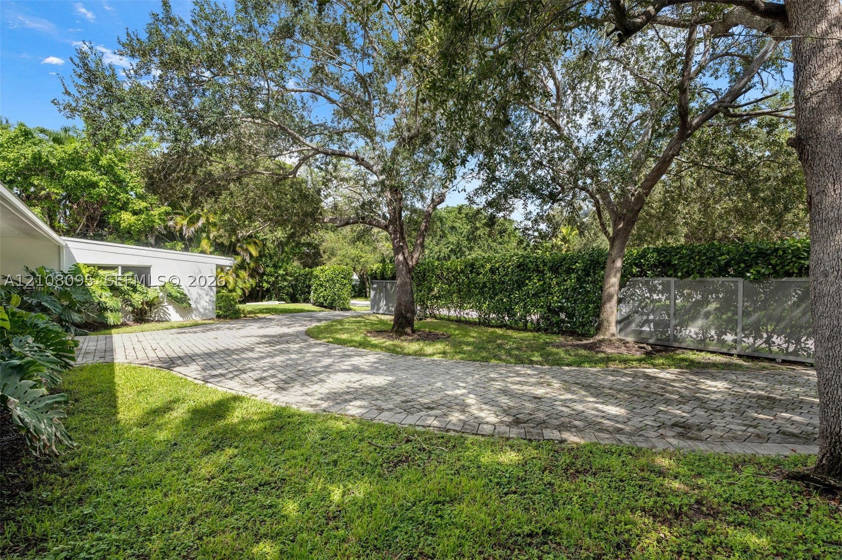 7440 SW 126th St, Pinecrest FL 33156