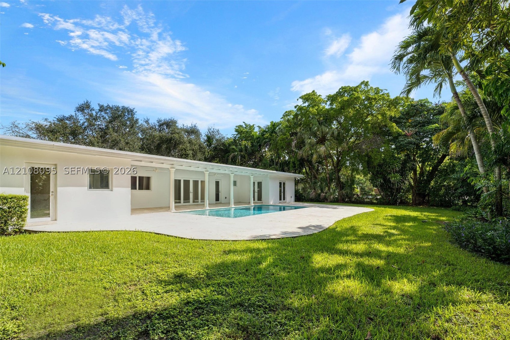 7440 SW 126th St, Pinecrest FL 33156