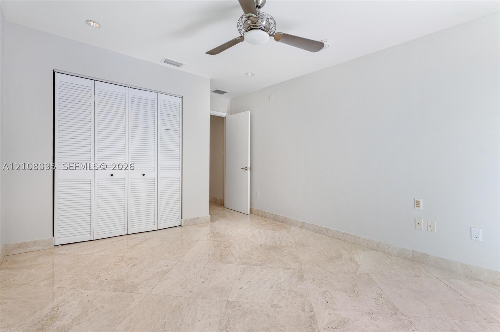 7440 SW 126th St, Pinecrest FL 33156