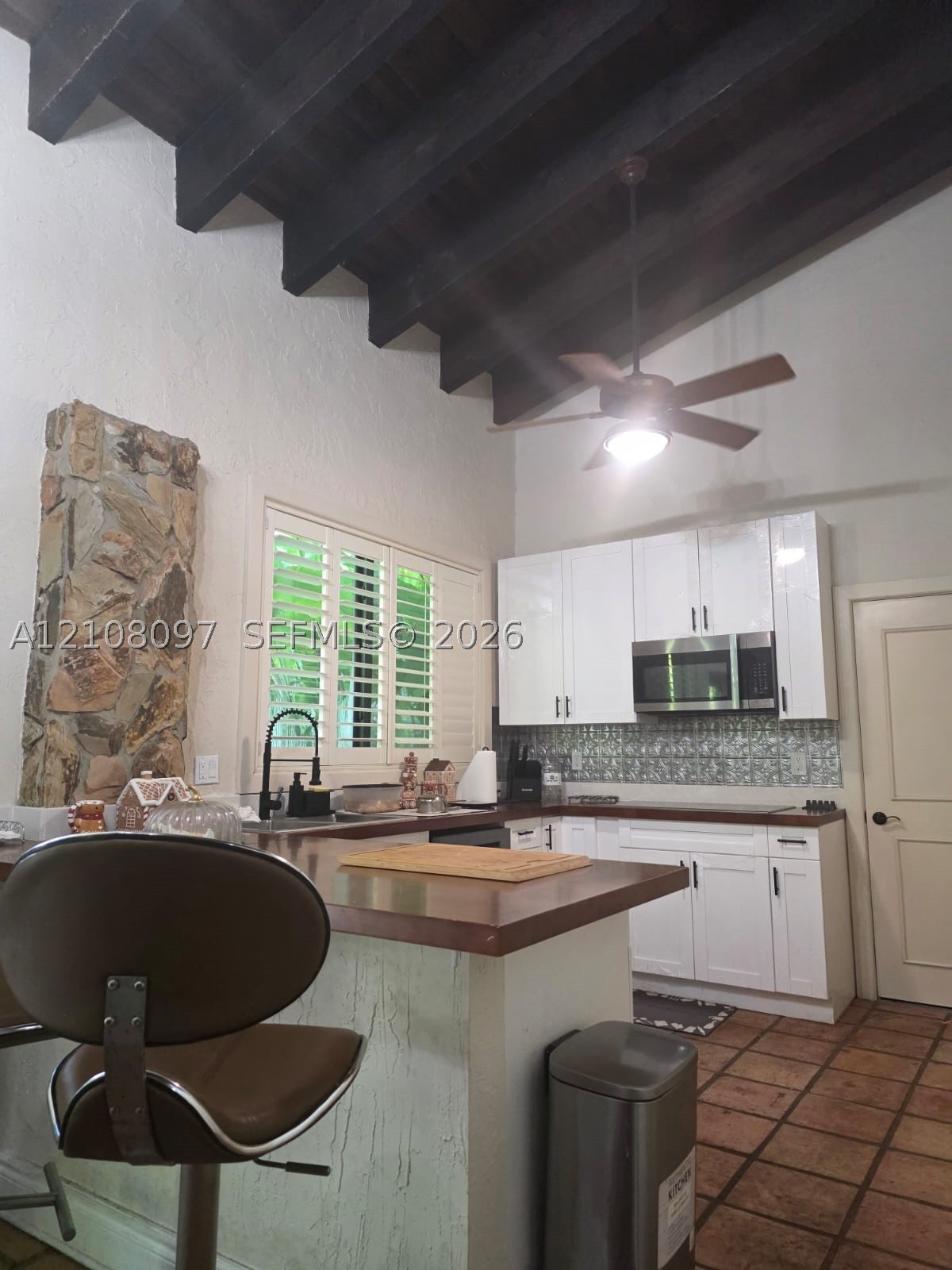 9990 SW 90th Ave, Miami FL 33176