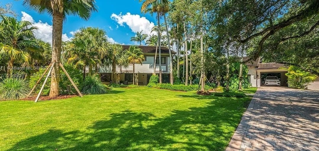 9990 SW 90th Ave, Miami FL 33176