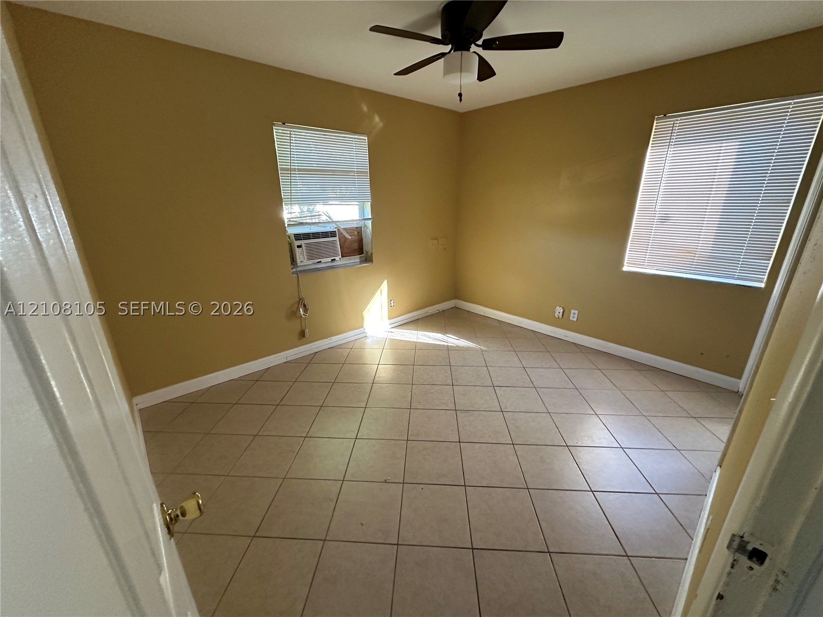 901 S D St, Lake Worth FL 33460