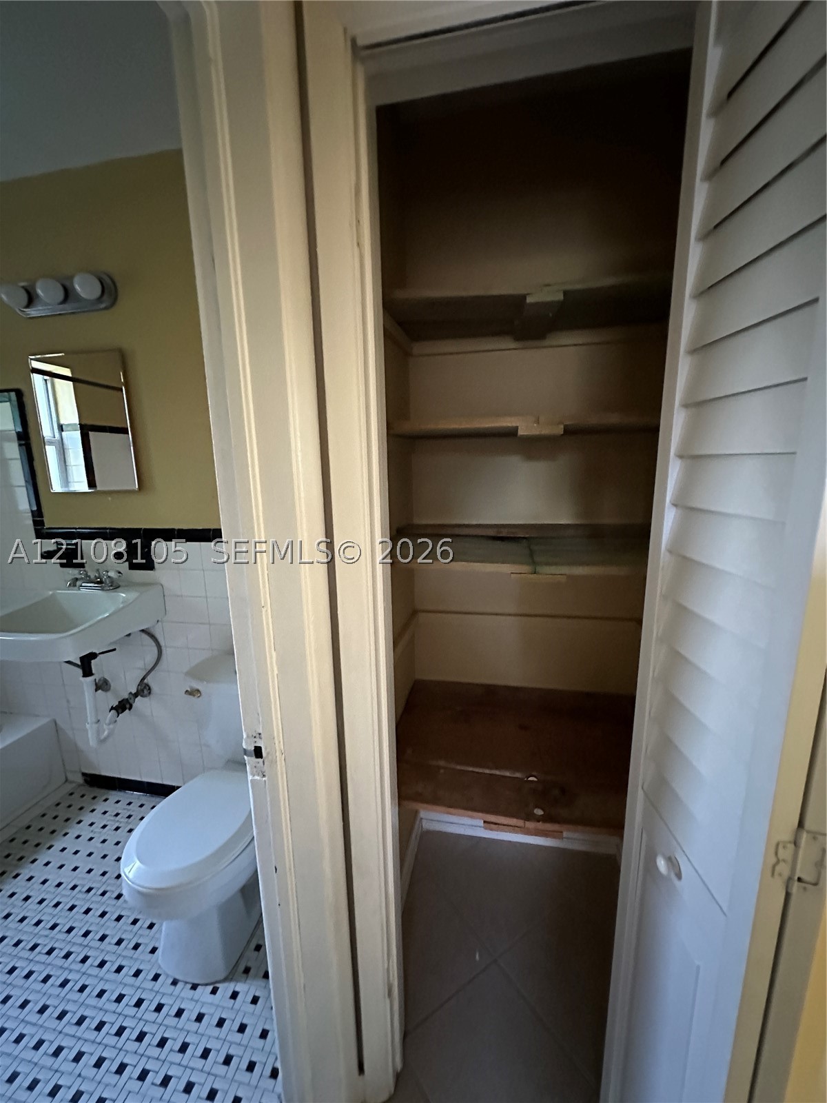 901 S D St, Lake Worth FL 33460