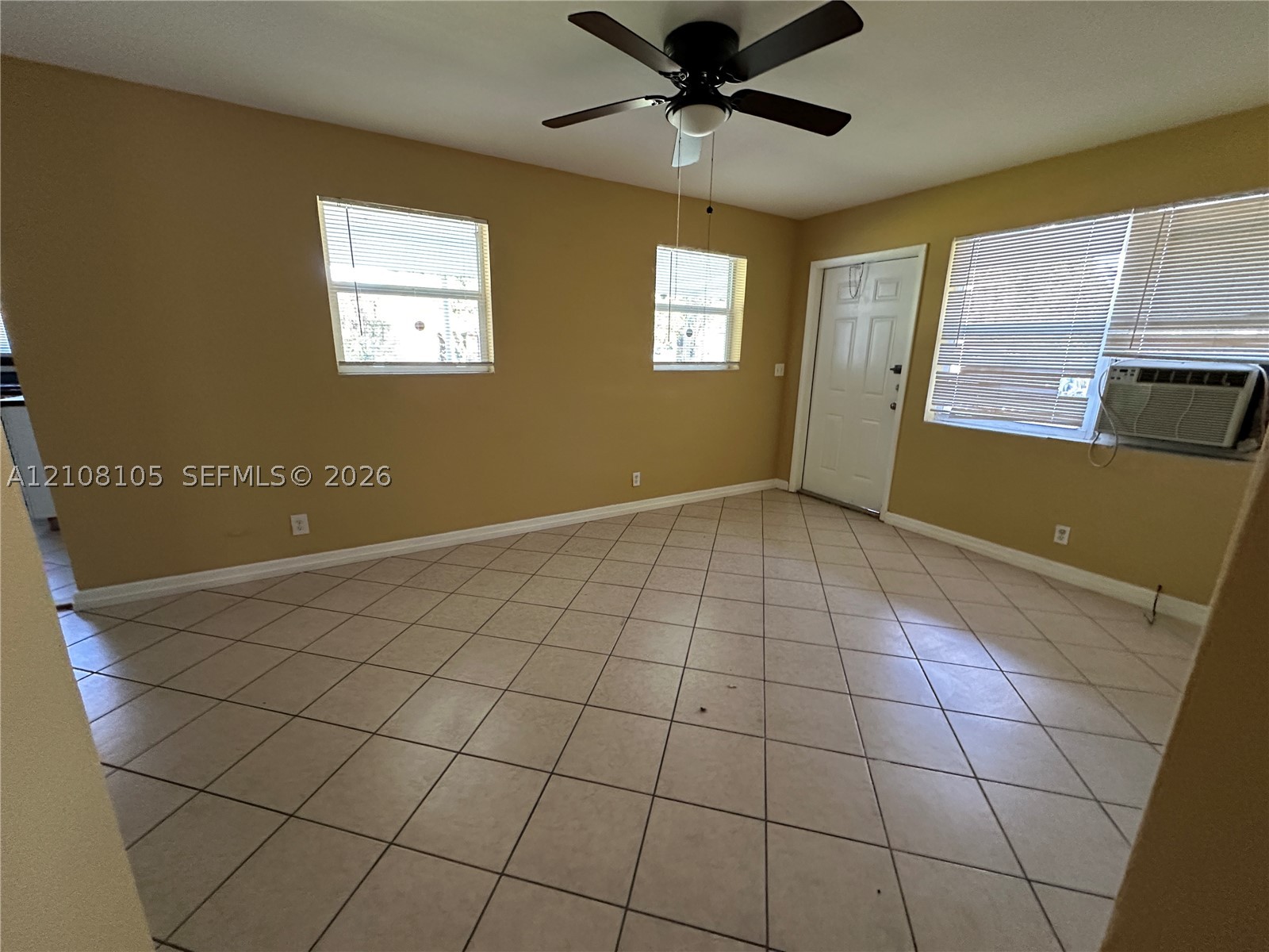 901 S D St, Lake Worth FL 33460