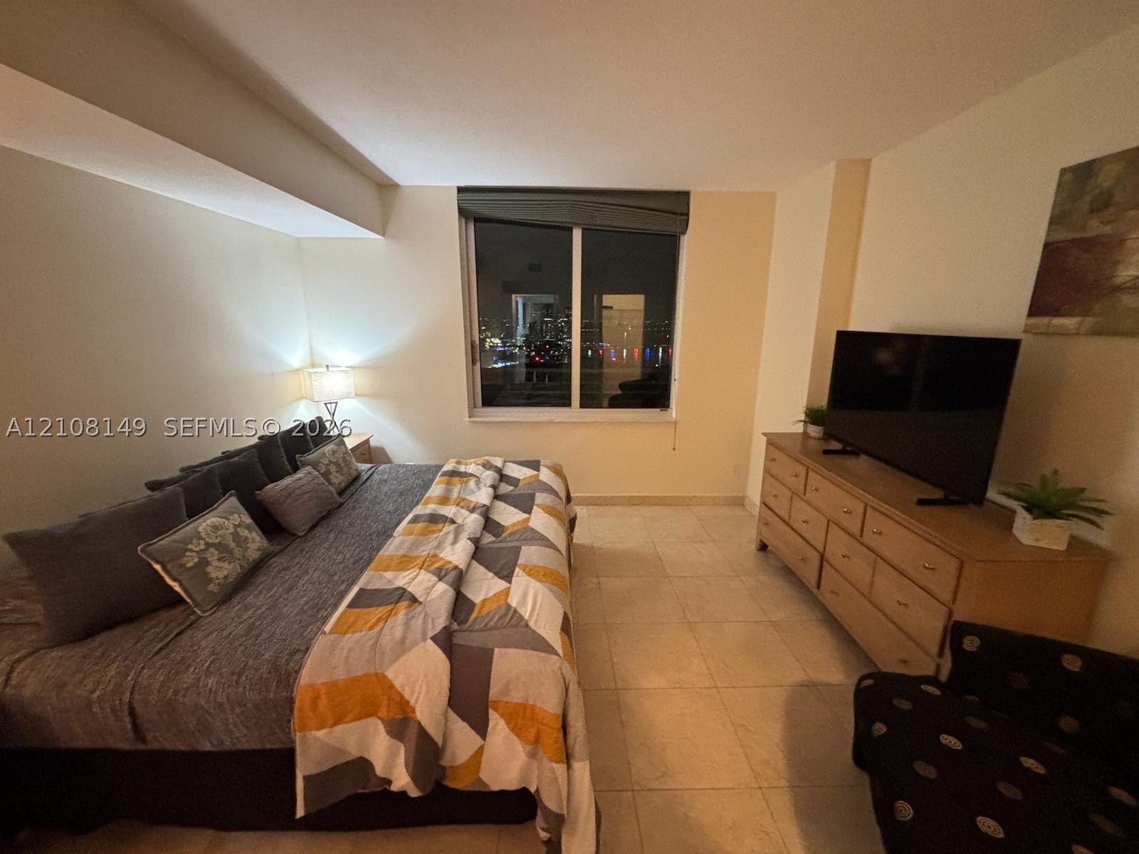 335 S Biscayne Blvd #4204, Miami FL 33131
