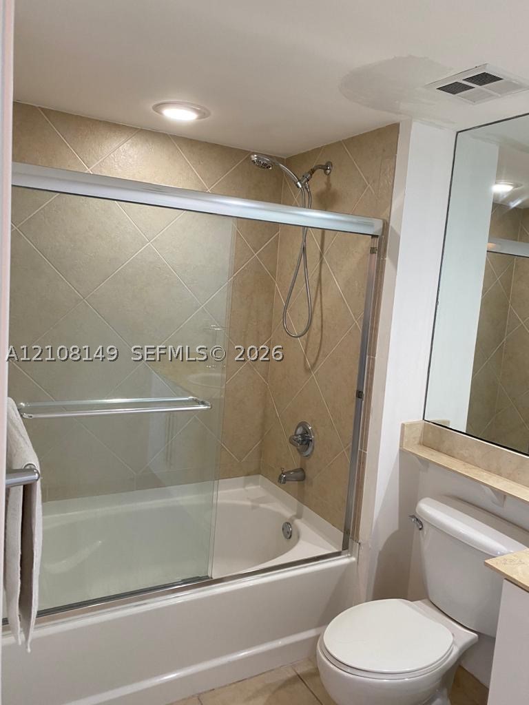 335 S Biscayne Blvd #4204, Miami FL 33131