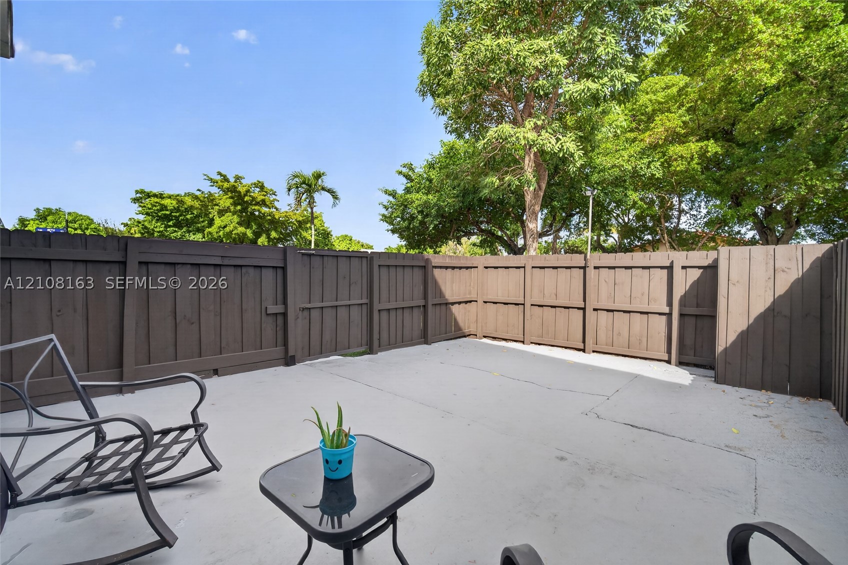 11510 SW 5th St #1, Sweetwater FL 33174