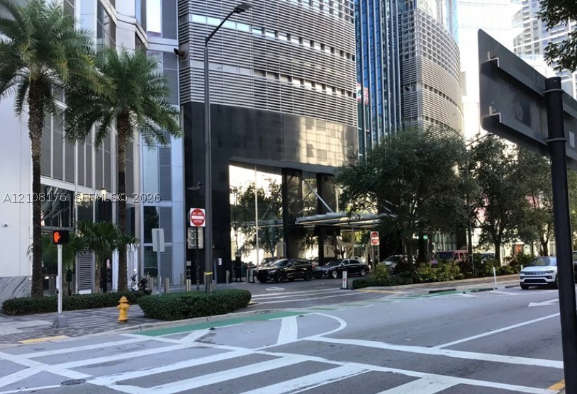851 NE 1st Ave #4008, Miami FL 33132