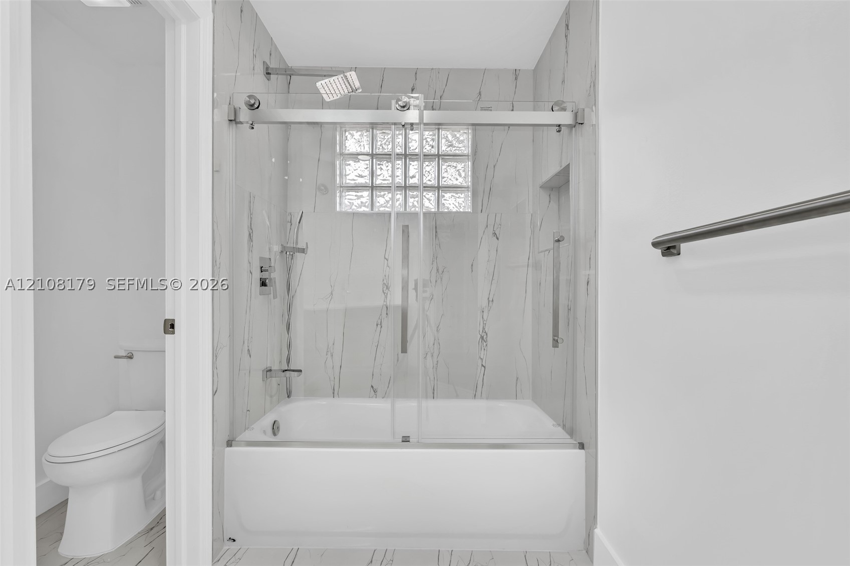 15854 SW 14th Ct, Pembroke Pines FL 33027