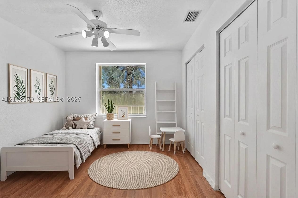 15854 SW 14th Ct, Pembroke Pines FL 33027