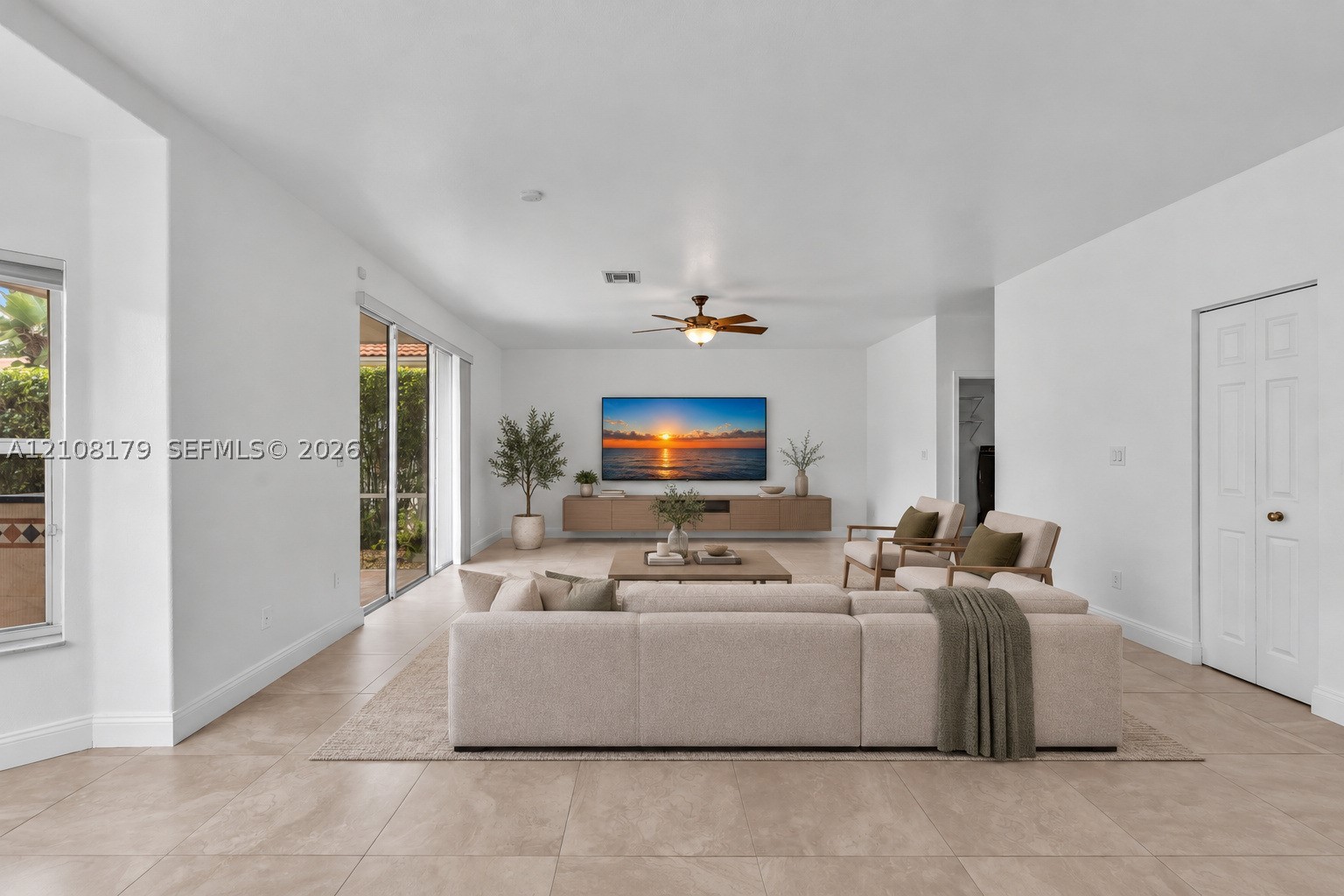 15854 SW 14th Ct, Pembroke Pines FL 33027