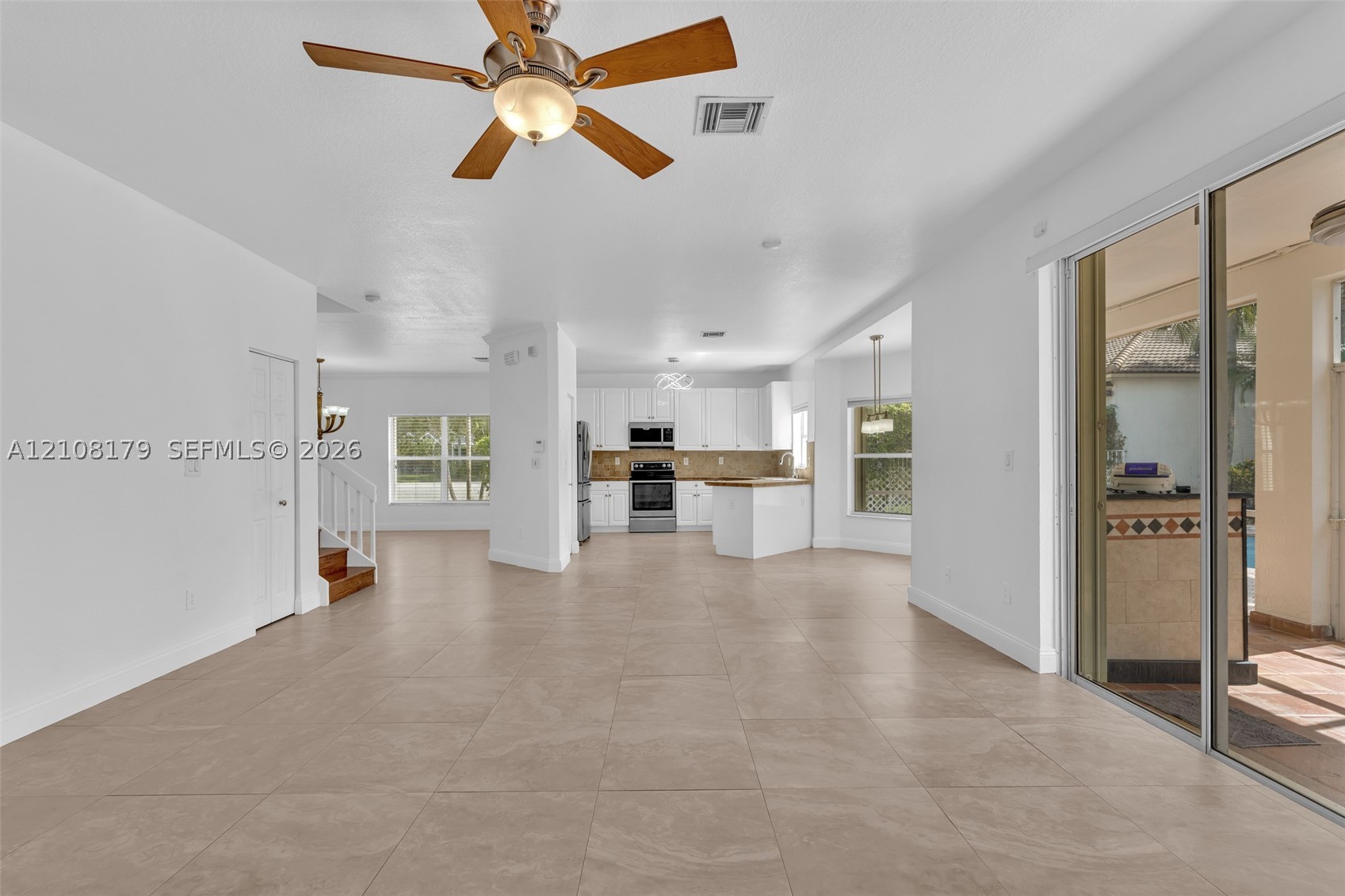 15854 SW 14th Ct, Pembroke Pines FL 33027