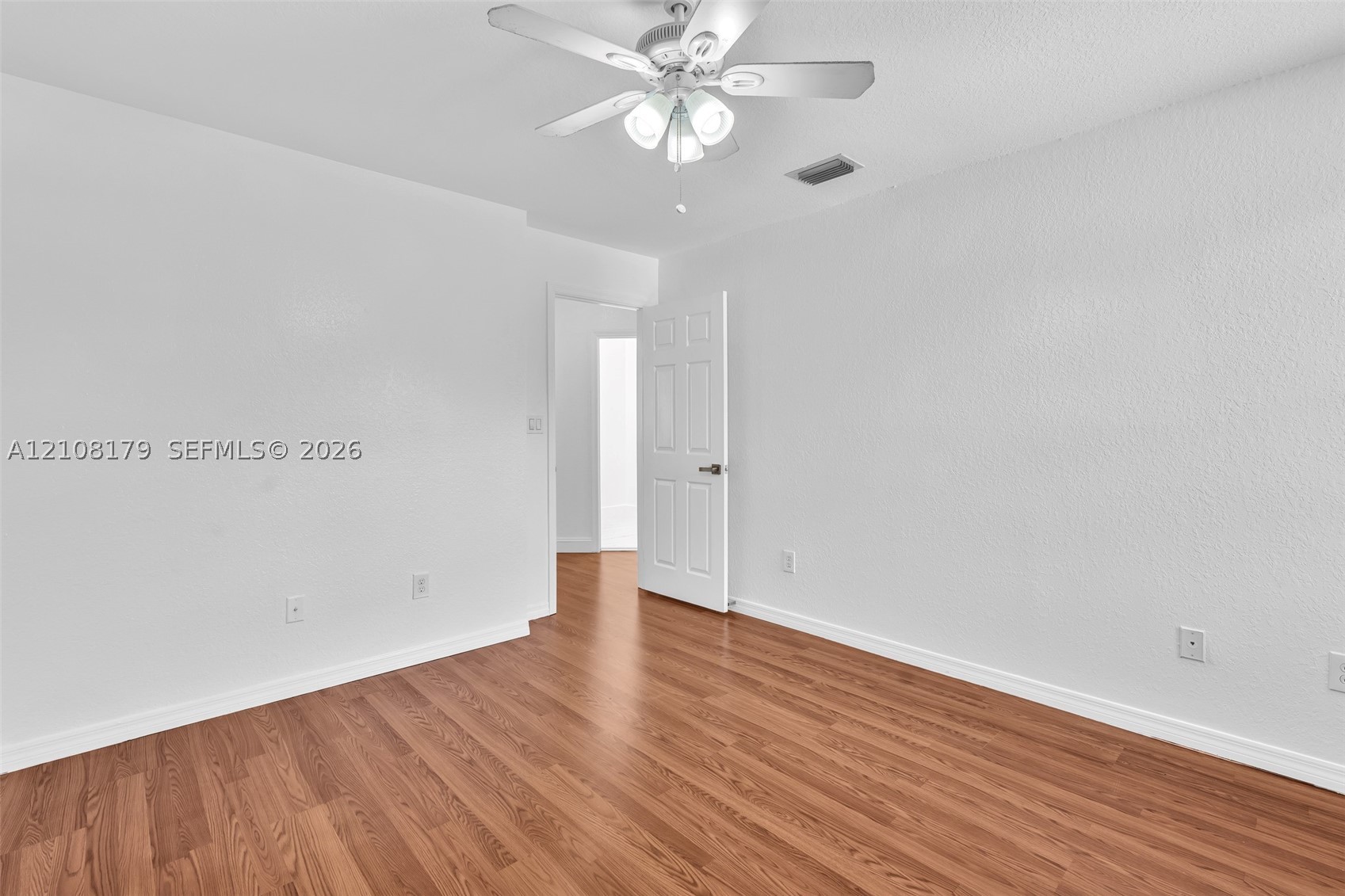 15854 SW 14th Ct, Pembroke Pines FL 33027