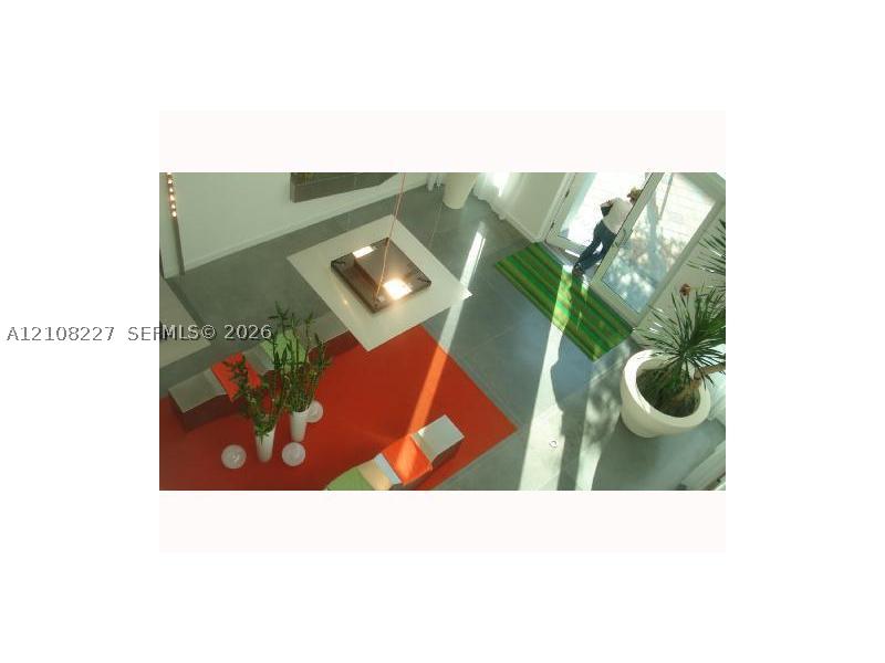 133 2 AV #2908, Miami FL 33132
