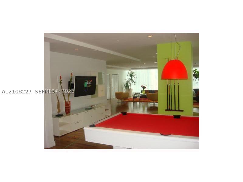133 2 AV #2908, Miami FL 33132