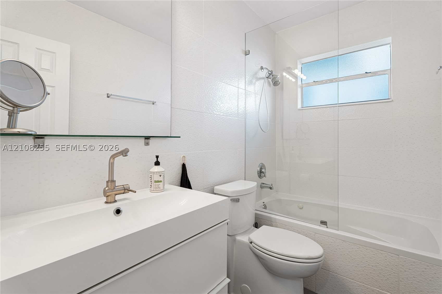 1650 NE 171st St, North Miami Beach FL 33162