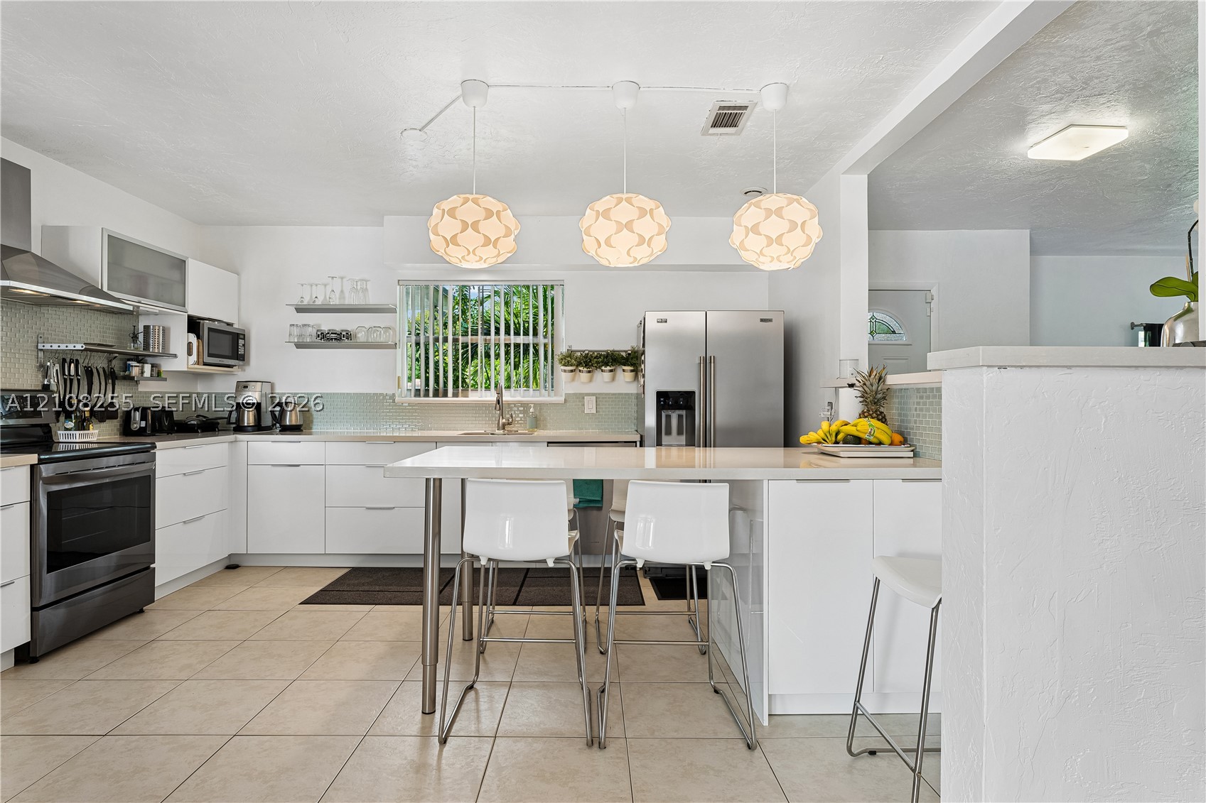 1650 NE 171st St, North Miami Beach FL 33162
