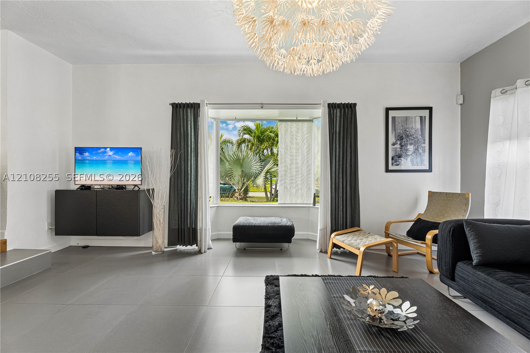 1650 NE 171st St, North Miami Beach FL 33162