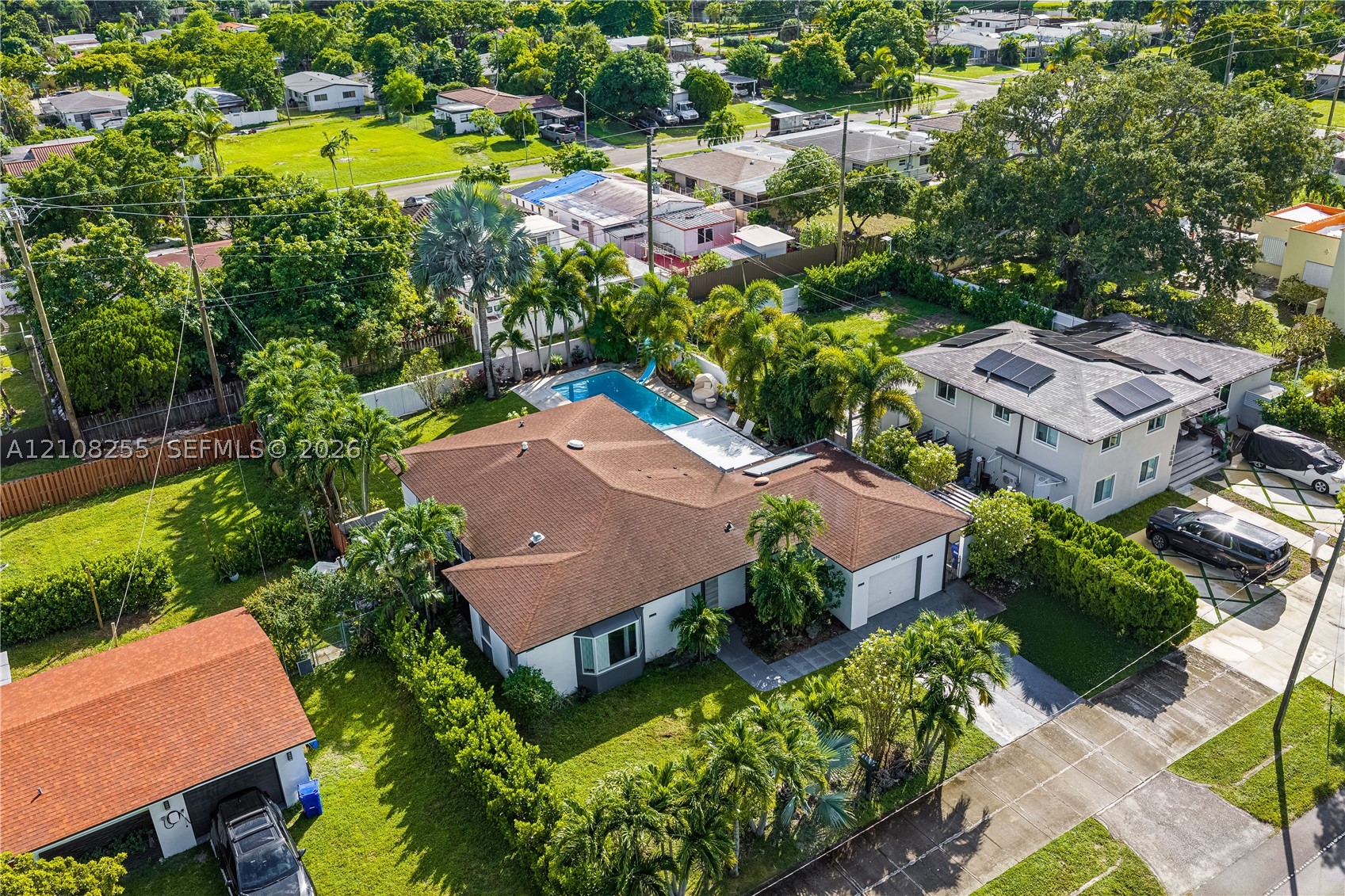 1650 NE 171st St, North Miami Beach FL 33162
