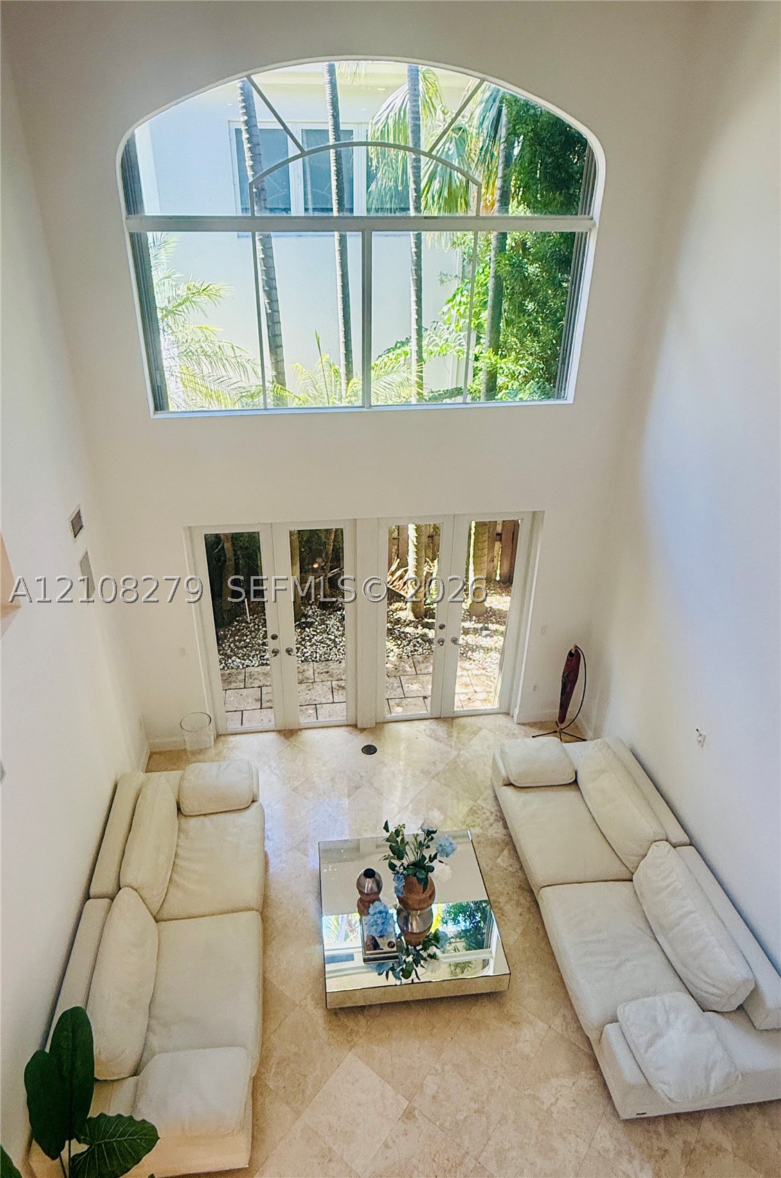 19424 39th Ave, Sunny Isles Beach FL 33160