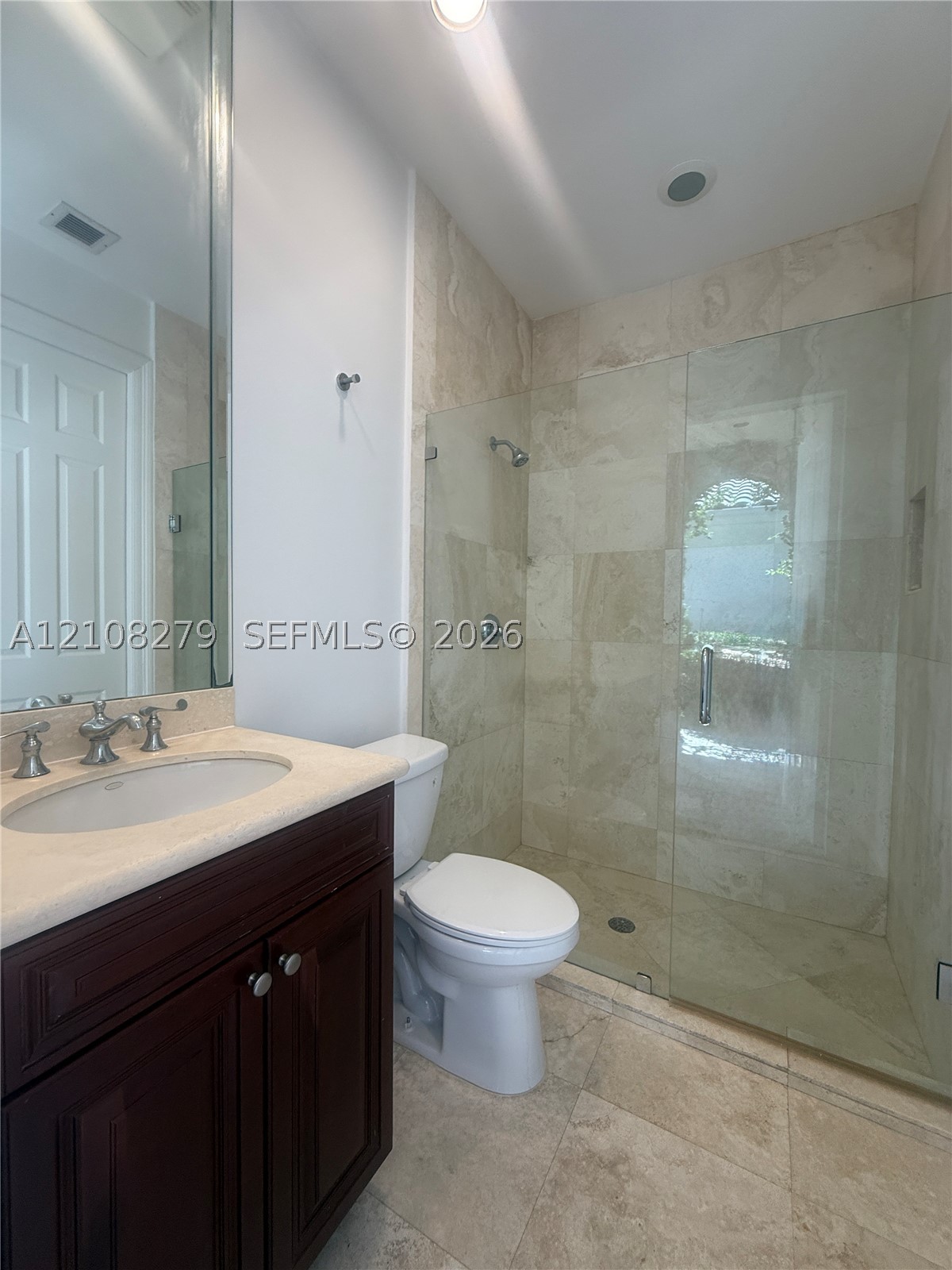 19424 39th Ave, Sunny Isles Beach FL 33160