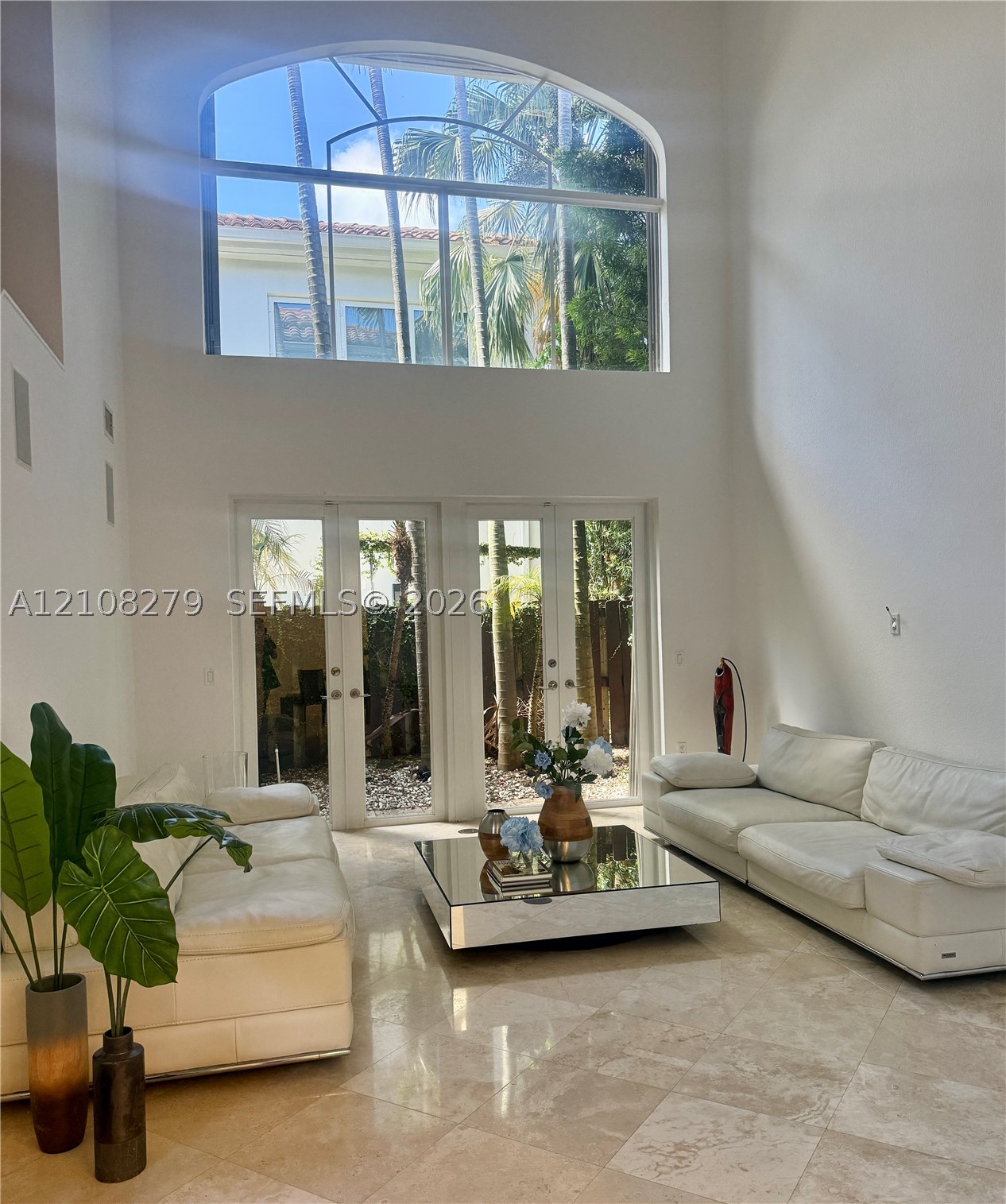 19424 39th Ave, Sunny Isles Beach FL 33160