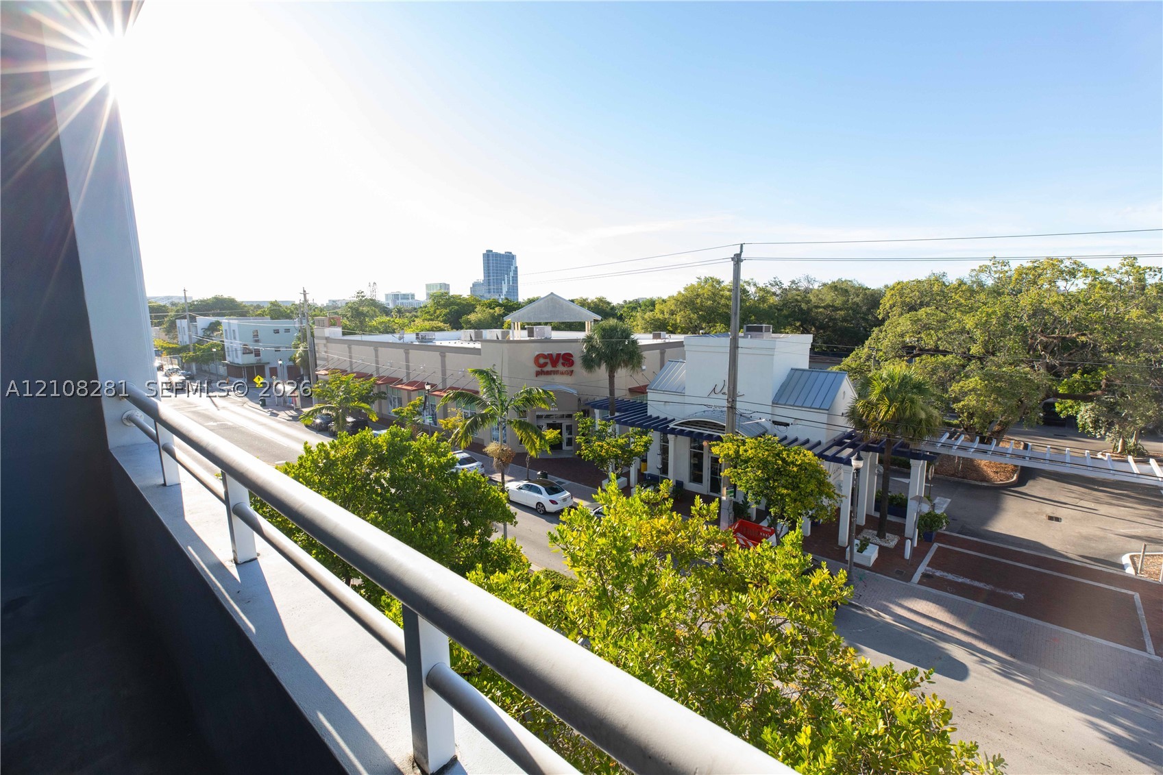 3250 Grand Ave #404, Miami FL 33133