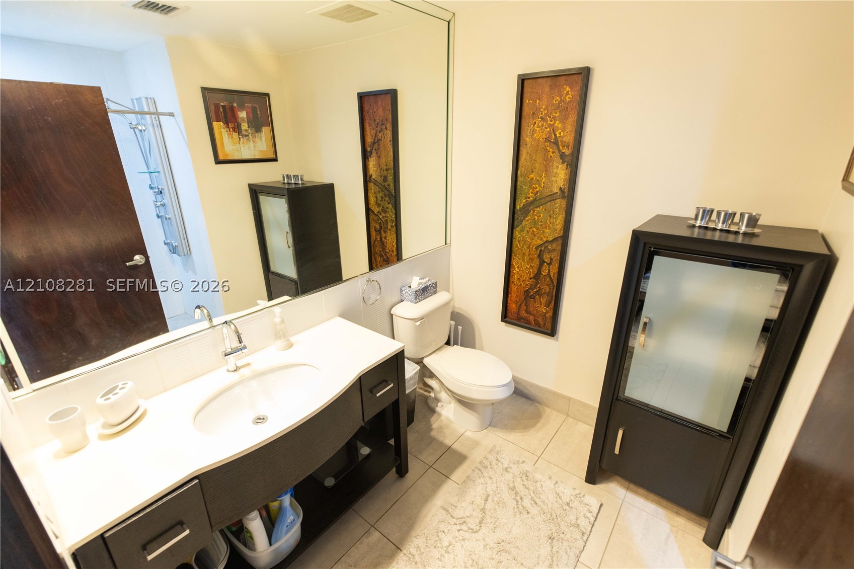 3250 Grand Ave #404, Miami FL 33133