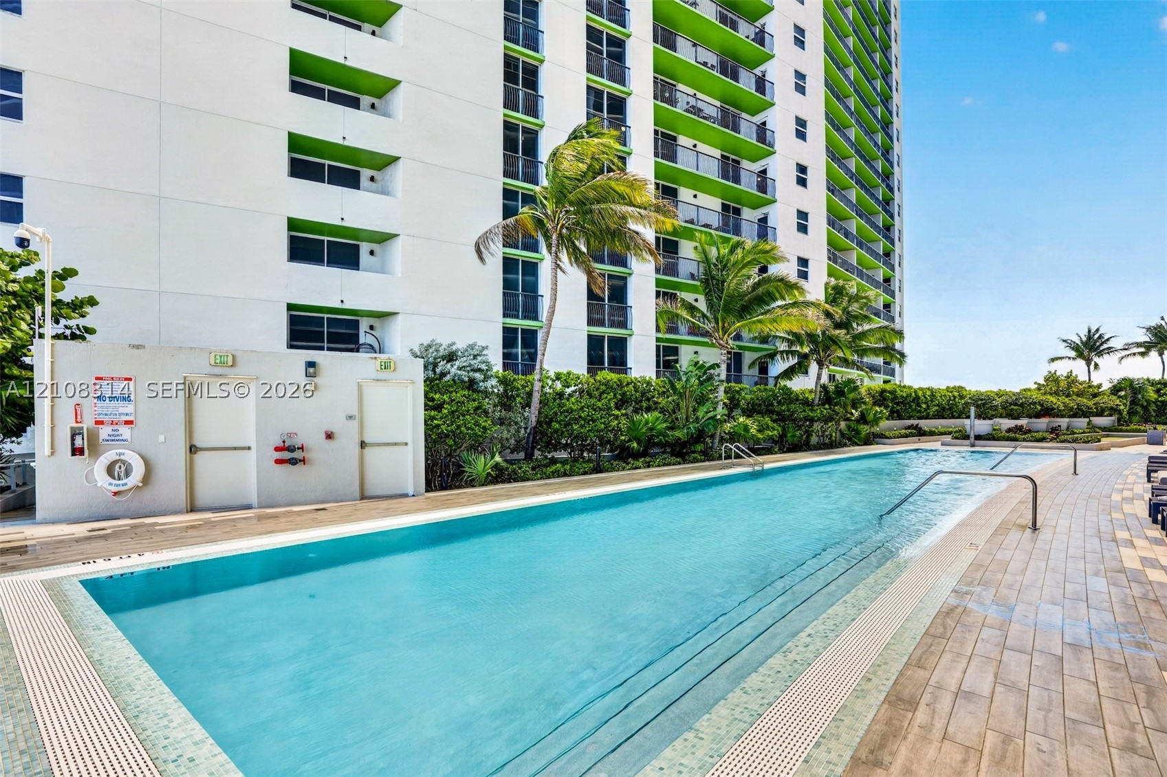 488 NE 18th St #4010, Miami FL 33132