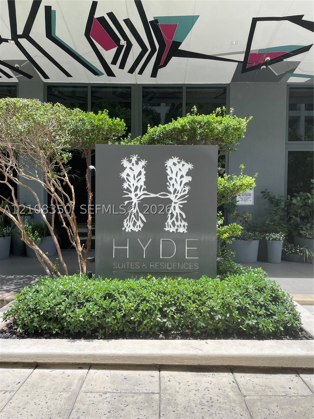 121 NE 34th St #1403, Miami FL 33137