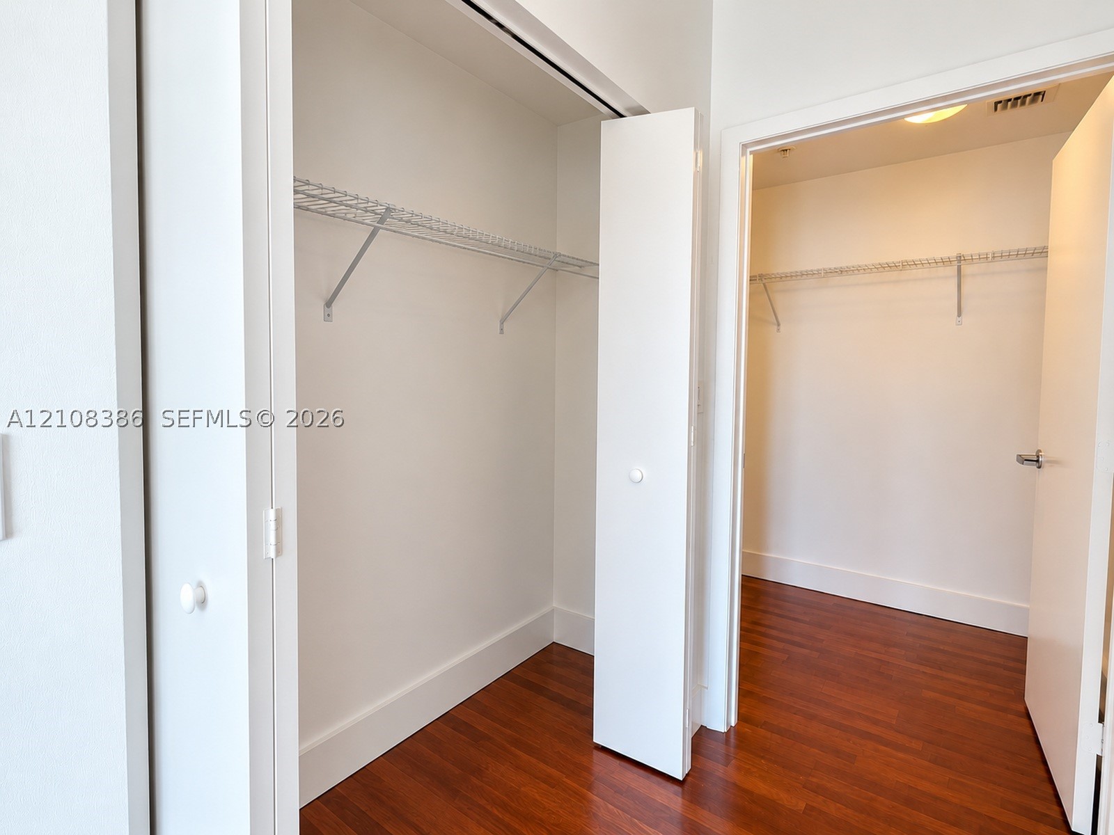 90 SW 3rd St #2401, Miami FL 33130