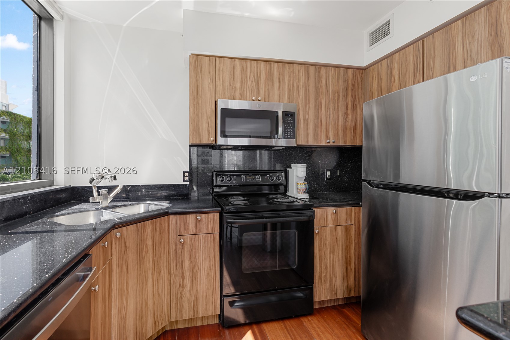 1330 West Ave #614, Miami Beach FL 33139