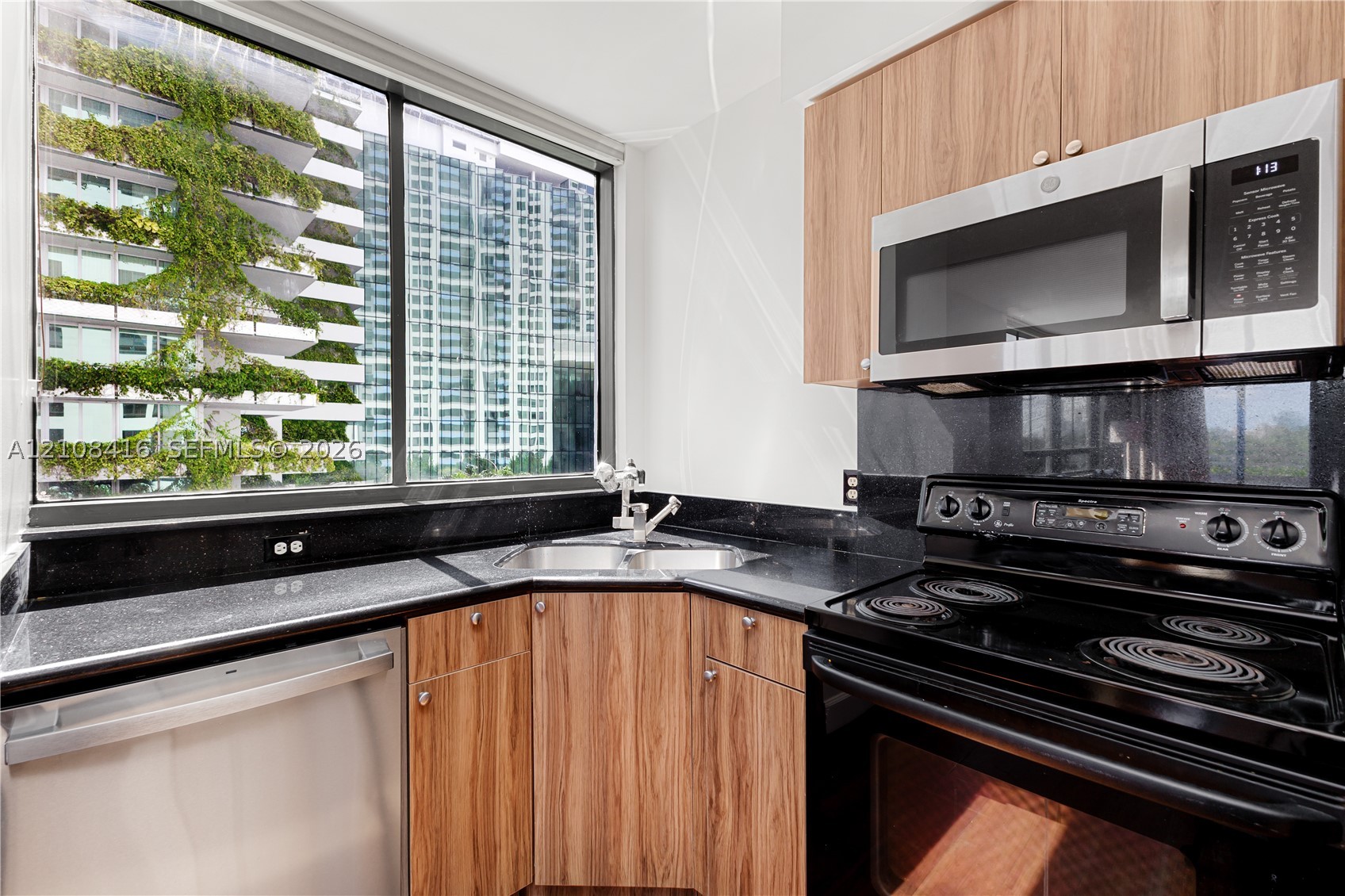 1330 West Ave #614, Miami Beach FL 33139