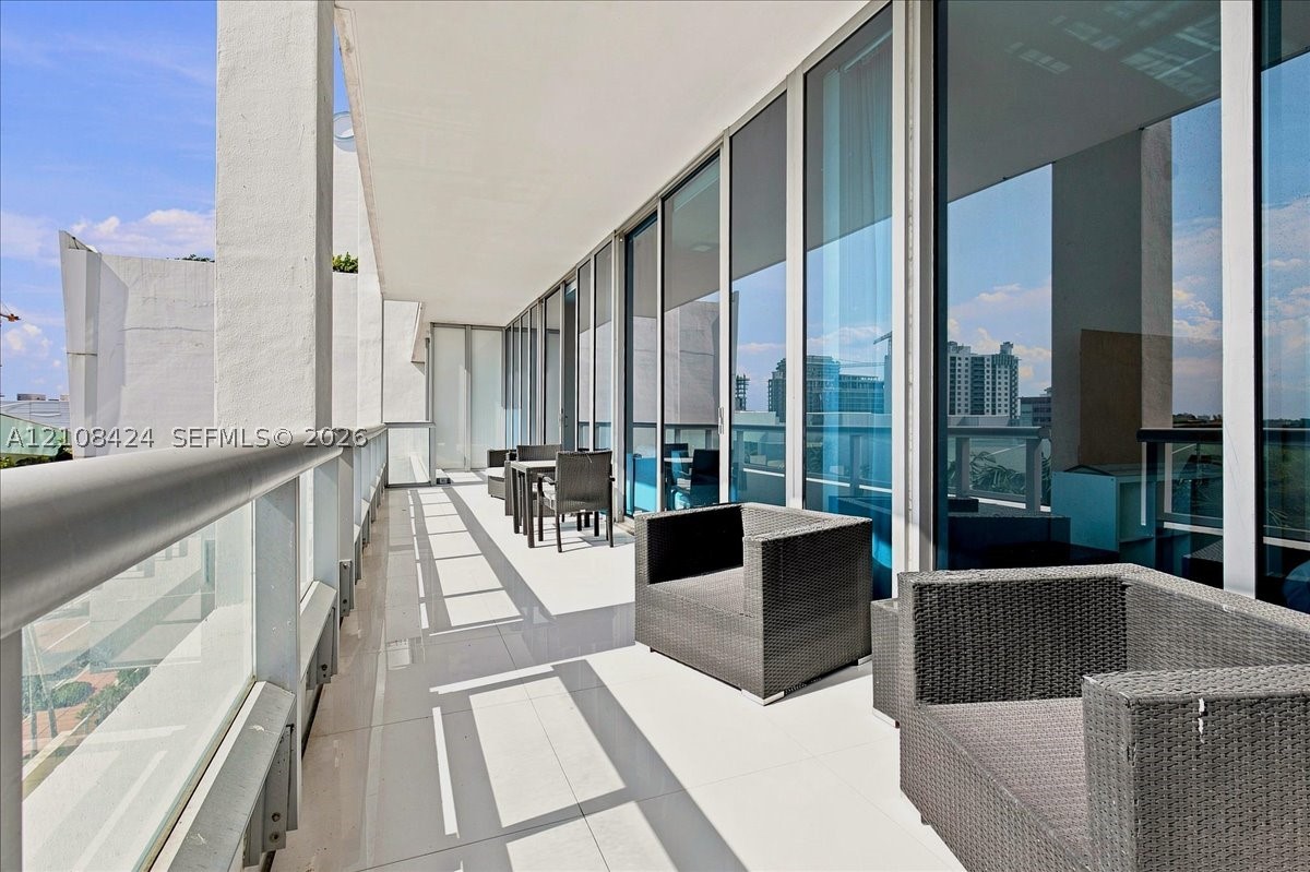 6799 Collins Ave #412, Miami Beach FL 33141