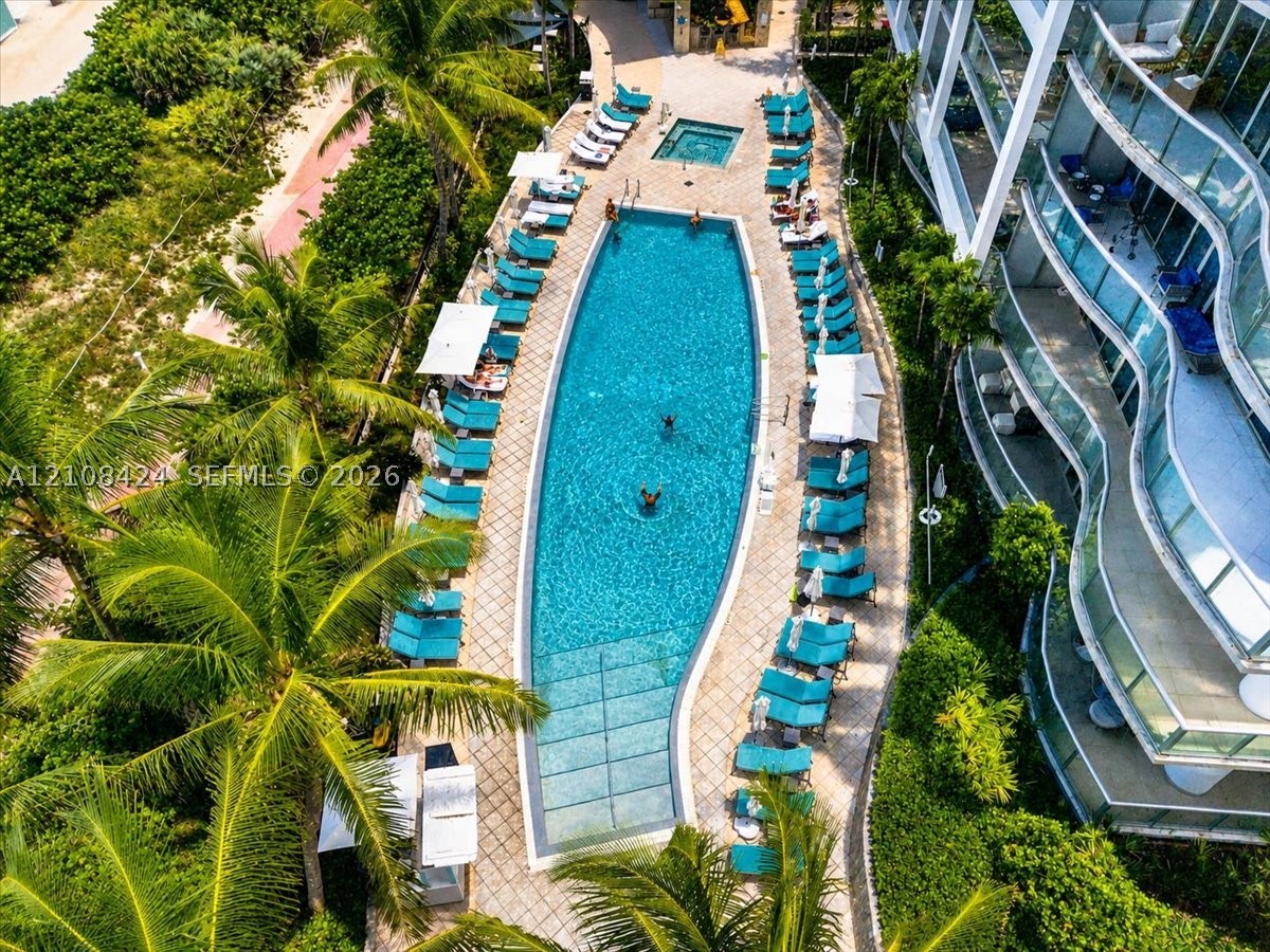 6799 Collins Ave #412, Miami Beach FL 33141