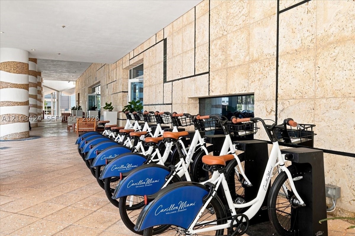 6799 Collins Ave #412, Miami Beach FL 33141