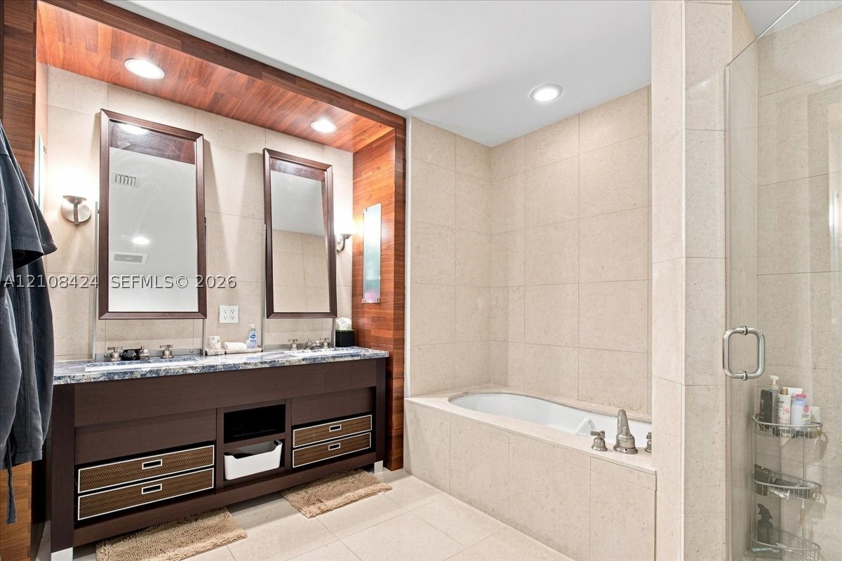 6799 Collins Ave #412, Miami Beach FL 33141