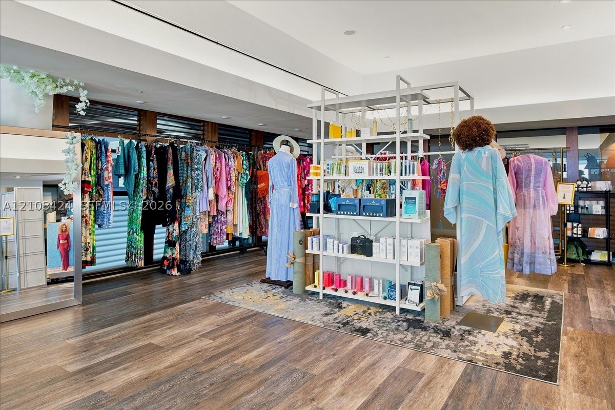6799 Collins Ave #412, Miami Beach FL 33141