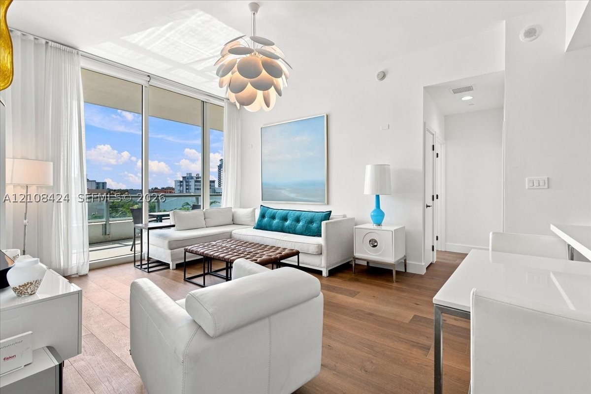 6799 Collins Ave #412, Miami Beach FL 33141