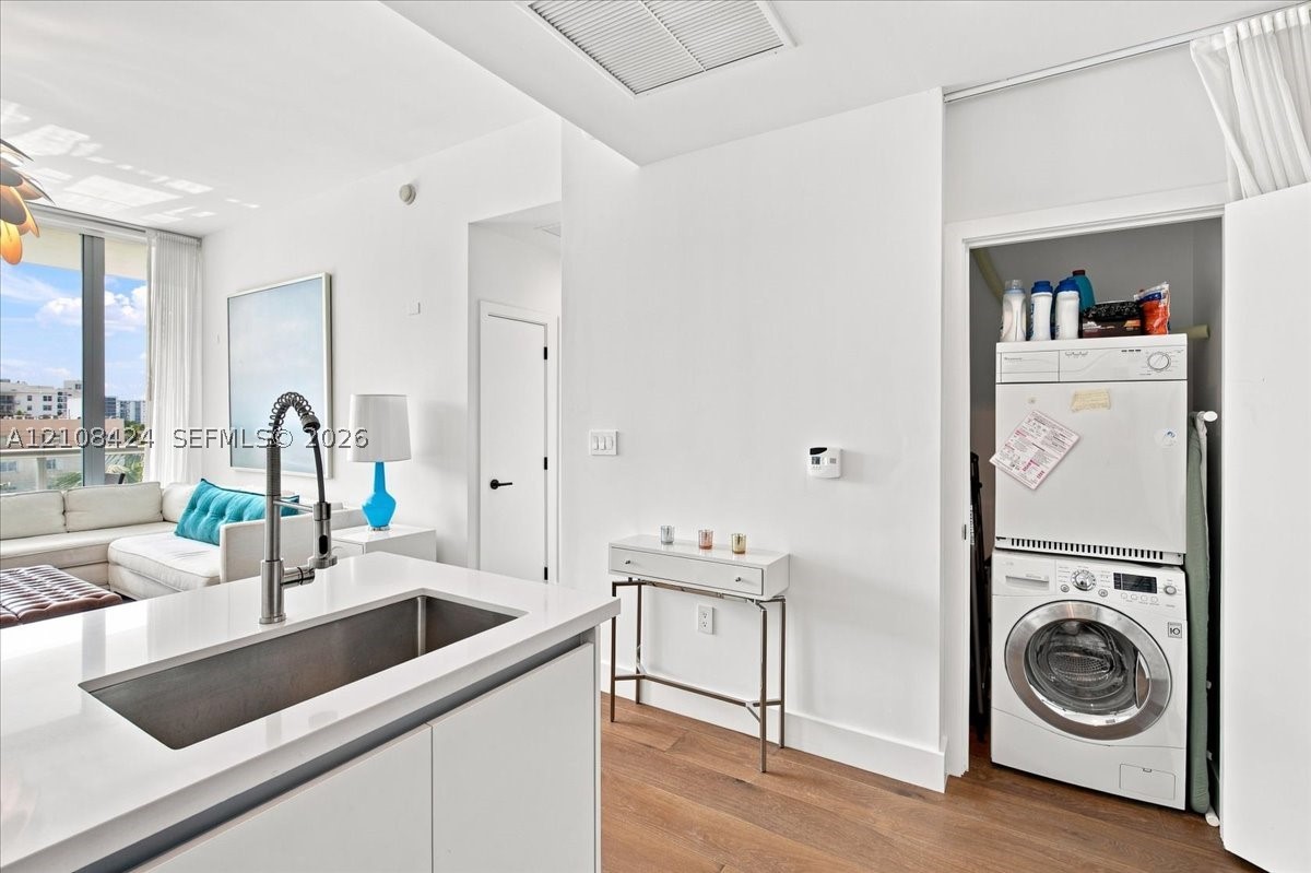 6799 Collins Ave #412, Miami Beach FL 33141