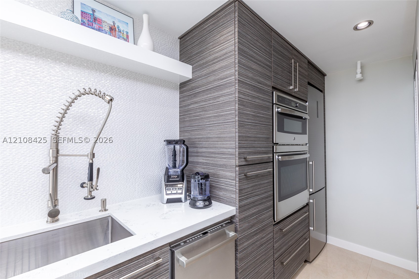 1000 West Ave #732, Miami Beach FL 33139