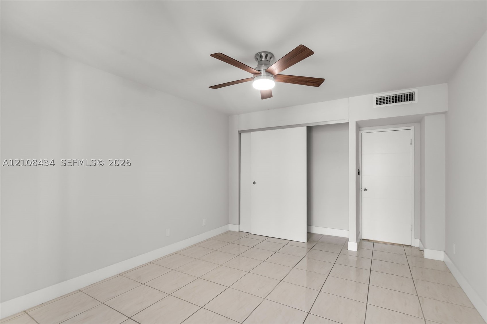 Miami Beach FL 33140 - A12108434