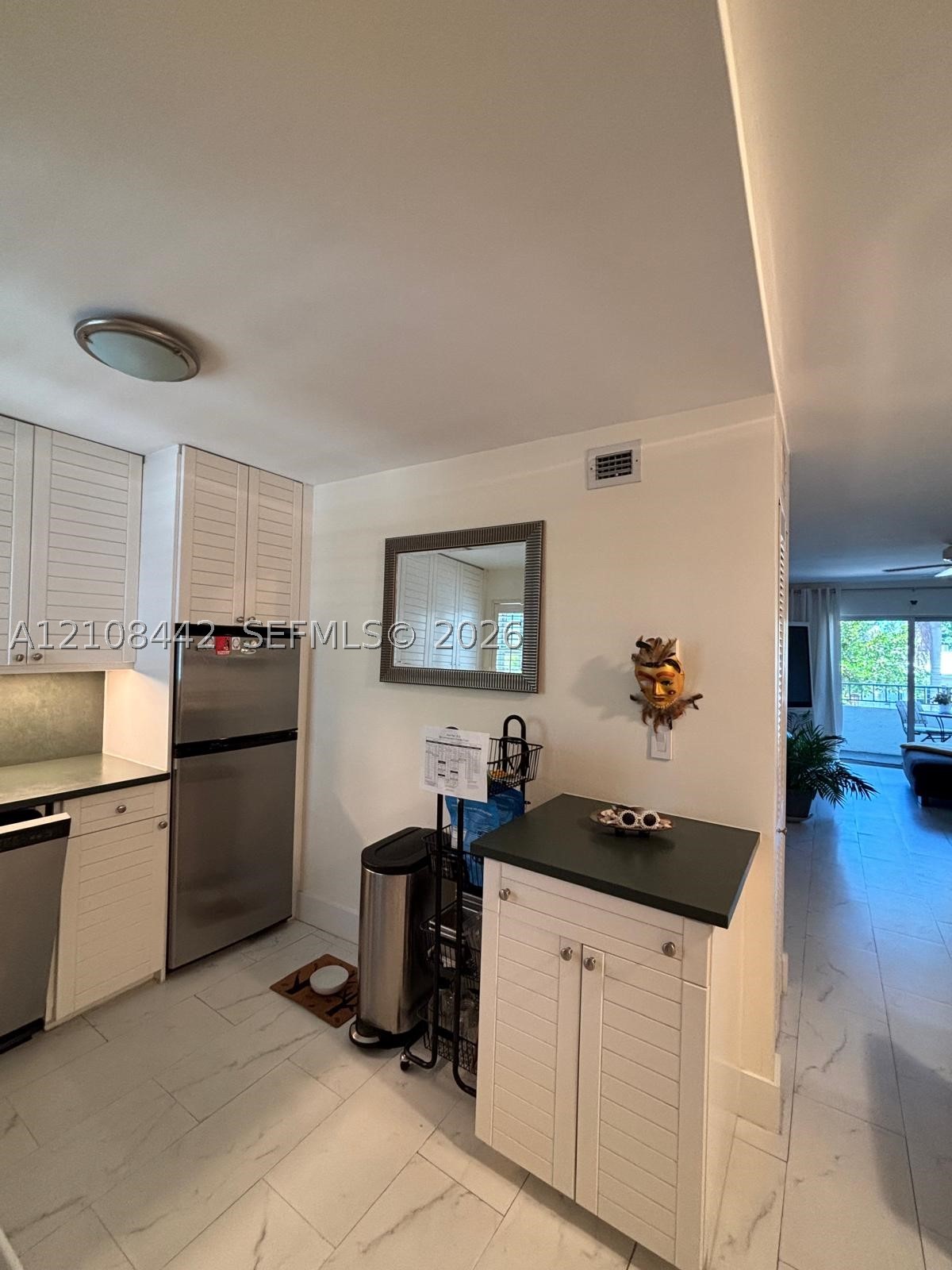 1610 Lenox Ave #302, Miami Beach FL 33139