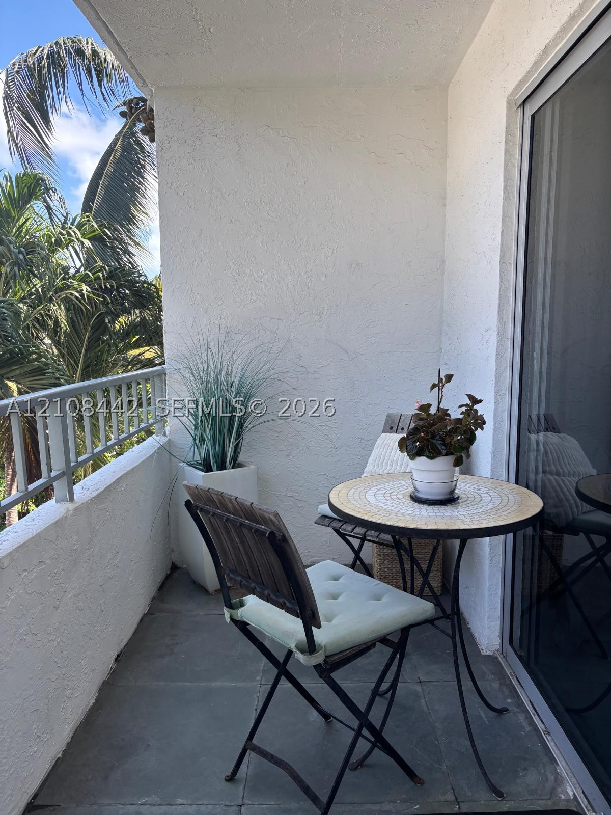 1610 Lenox Ave #302, Miami Beach FL 33139
