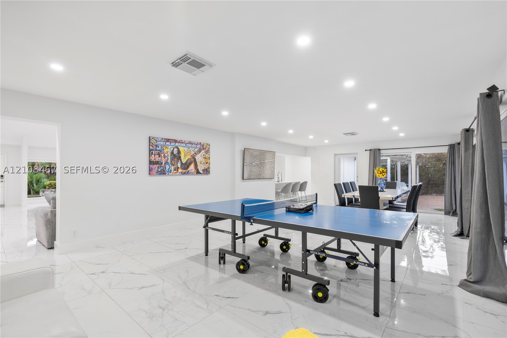 1247 Jackson St, Hollywood FL 33019