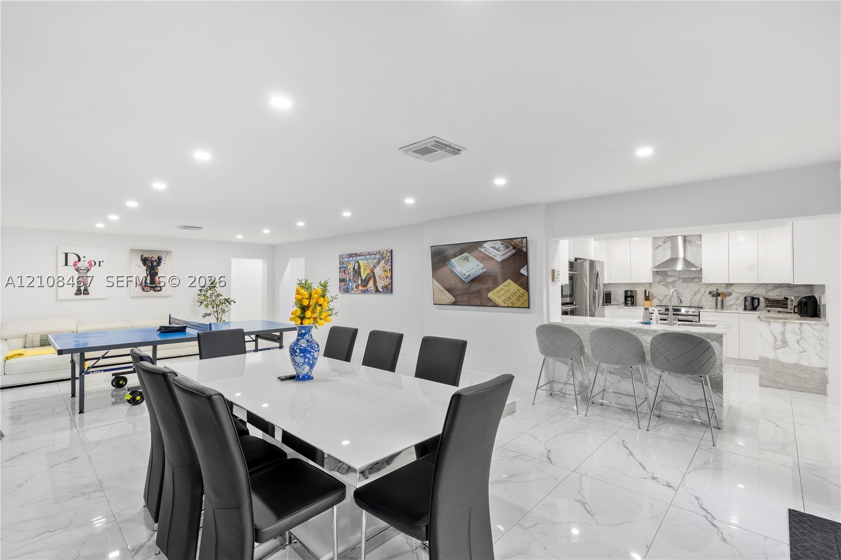 1247 Jackson St, Hollywood FL 33019