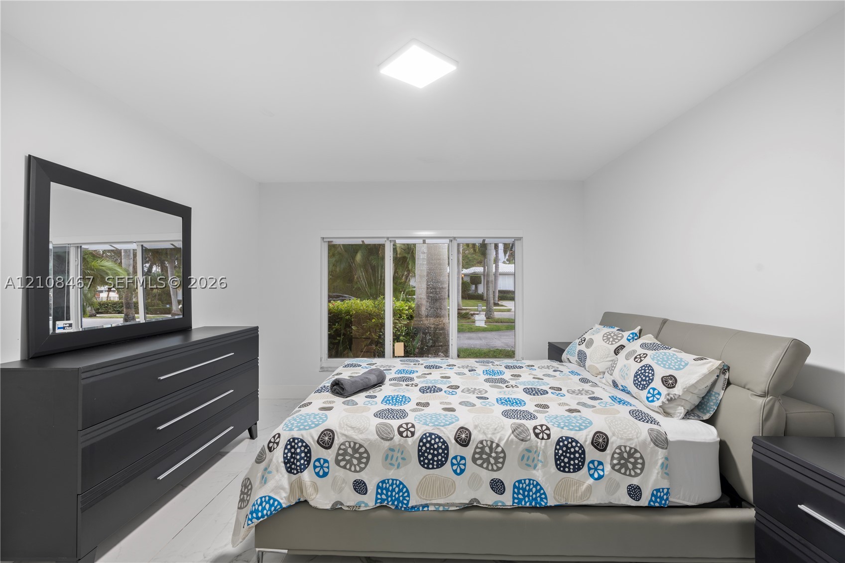 1247 Jackson St, Hollywood FL 33019