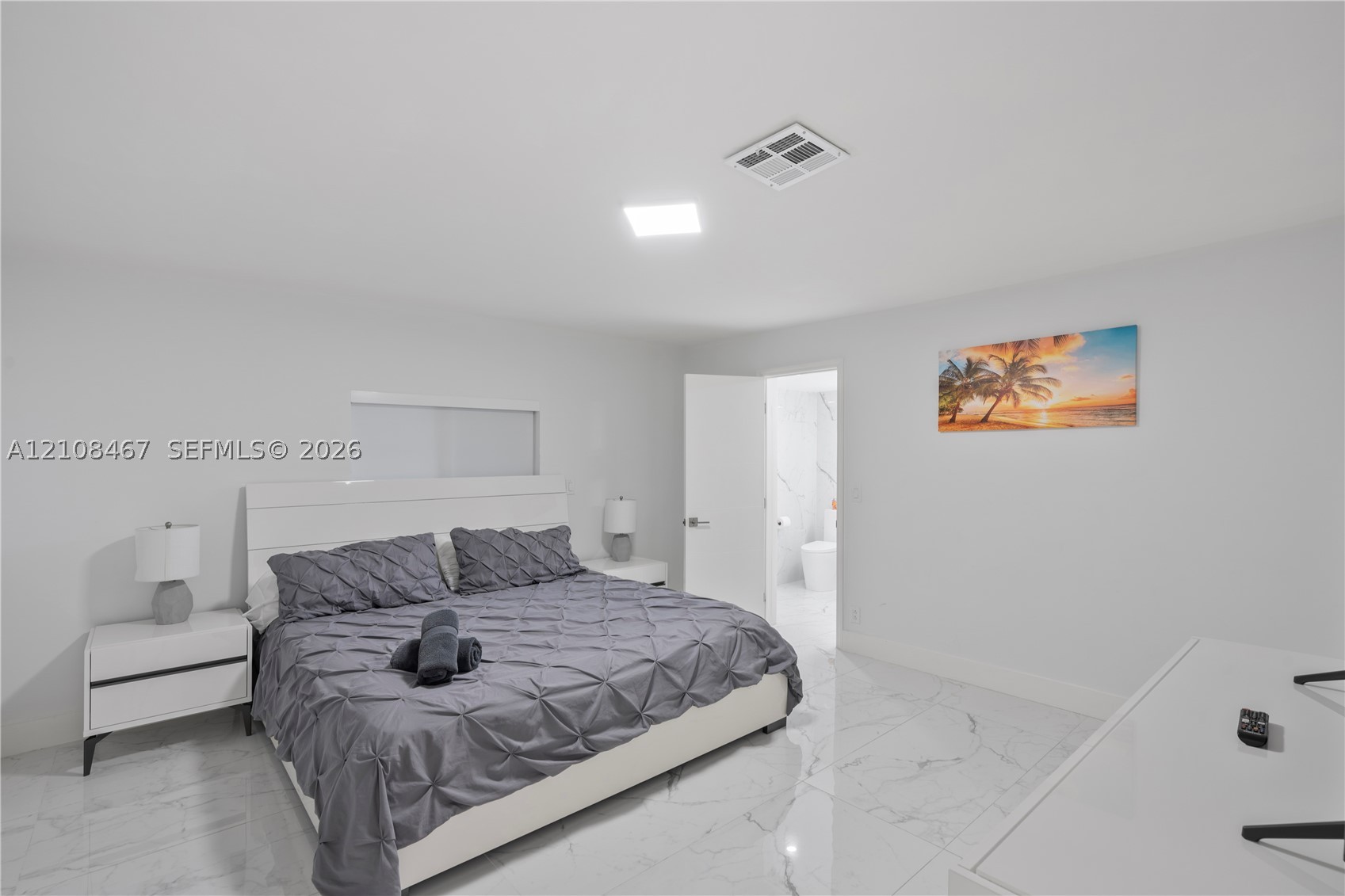 1247 Jackson St, Hollywood FL 33019